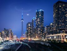 Toronto skyline at night.