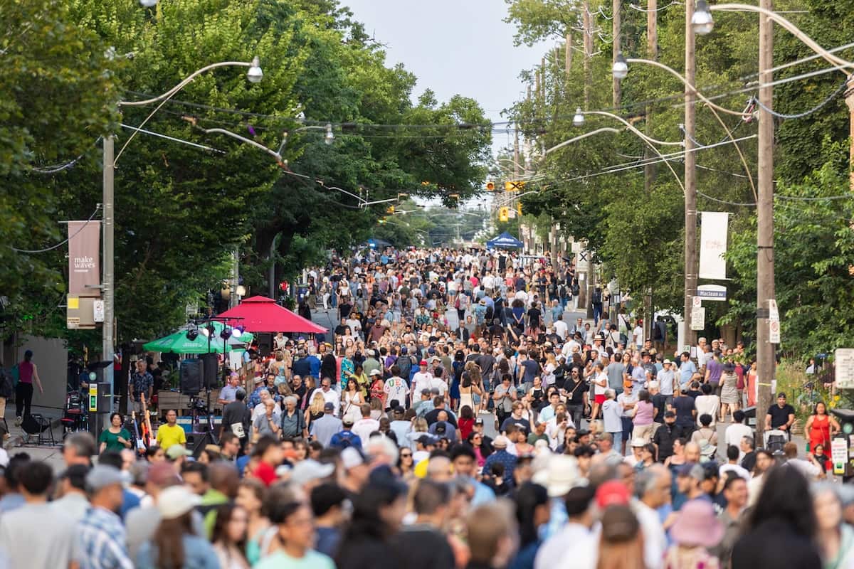 Canada's Immigration Levels Plan Focuses on Permanent Residents in Country - Article illustration from CIC News