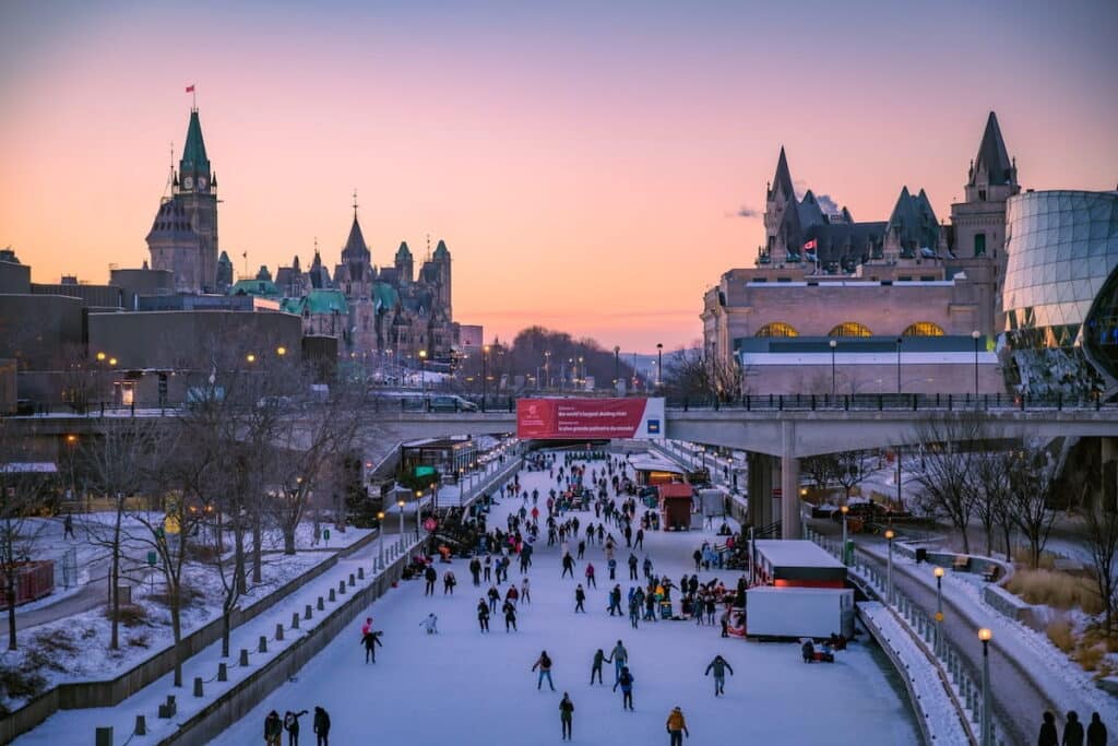 A picture of Ottawa in the winter.