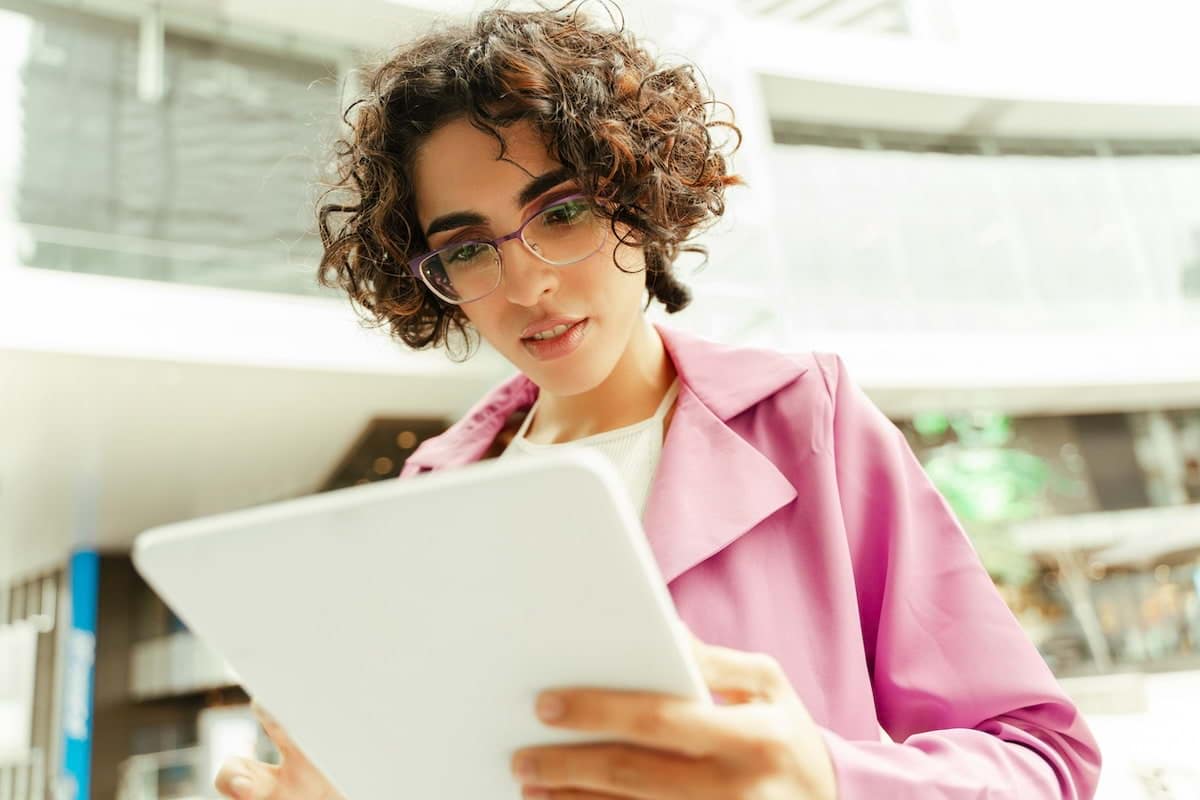 Policy expires: Iranians can no longer apply for special work permits