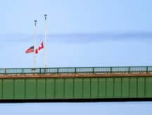 A picture of the Canadian US border.