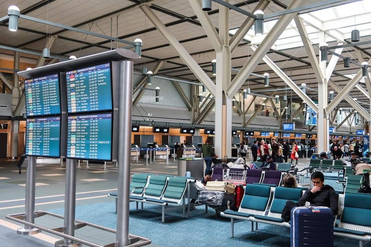 One Canadian airport ranks among the global top 10 for first time in over a decade