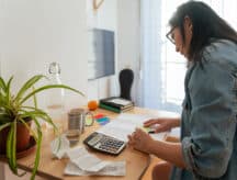 lady solving a problem