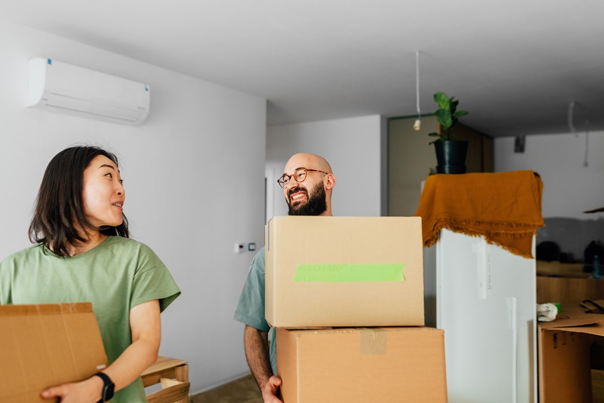 Renting Your First Home in Canada: 5 Things Newcomers Should Know About Costs, Lease, Credit, and Scams