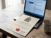 An image of the crest of Canada, printed on citizenship certificates.
