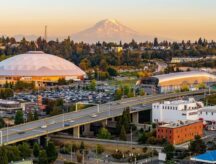 Washington state shares a border with British Columbia