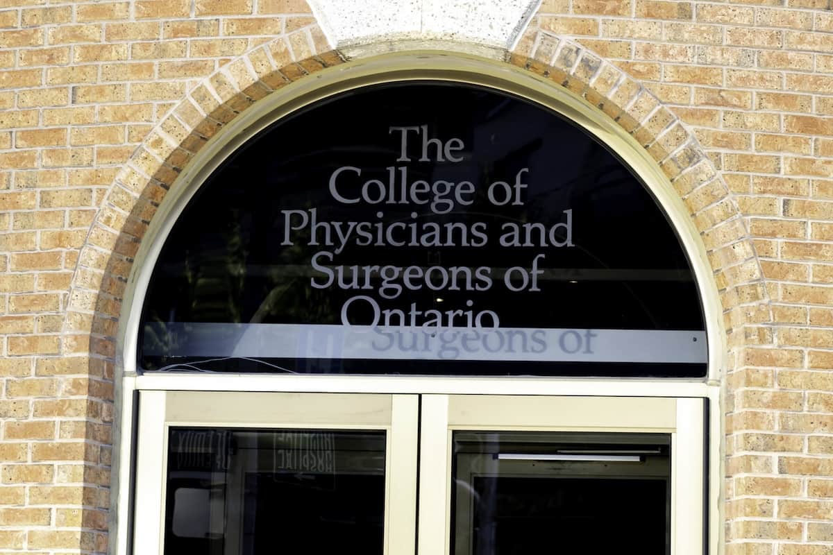 Canada Invests in Fast-Track Licensing for International Doctors